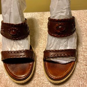 Cute Leather Wedges! Made in Italy